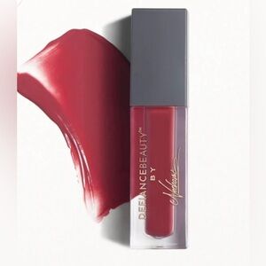 ⚫️ Defiance Beauty Luminous Liquid Lipstick Shade Empower Full-Size New In Box